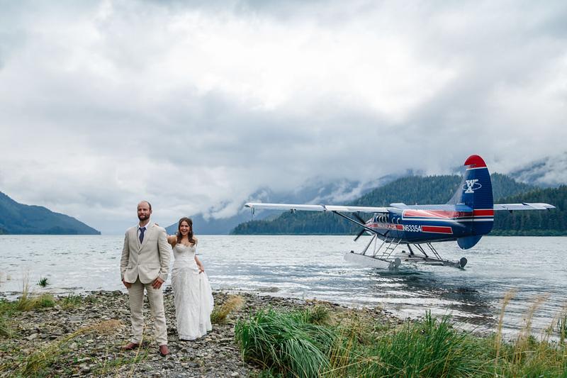 Seaplane charter Flight for Wedding Proposal in Ha Long Bay