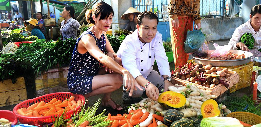 Vietnam Culinary Adventure in 13 days | Viet Green Travel