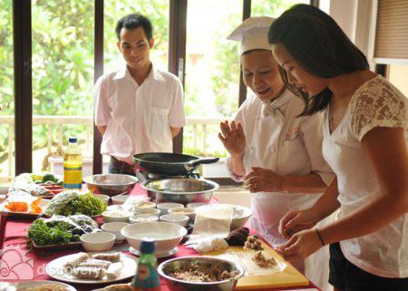 Saigon Cooking Class 1 days | Viet Green Travel