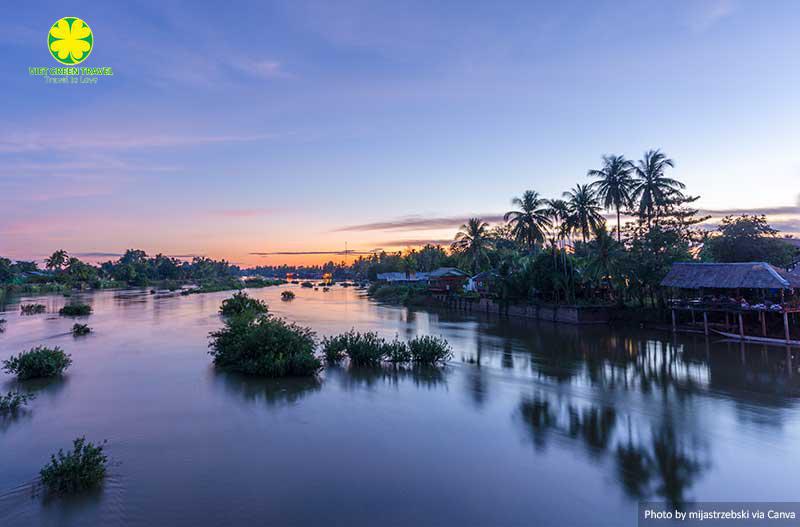 ENCHANTING LUANG PRABANG 5 DAYS - TOP 10 TOUR LAOS