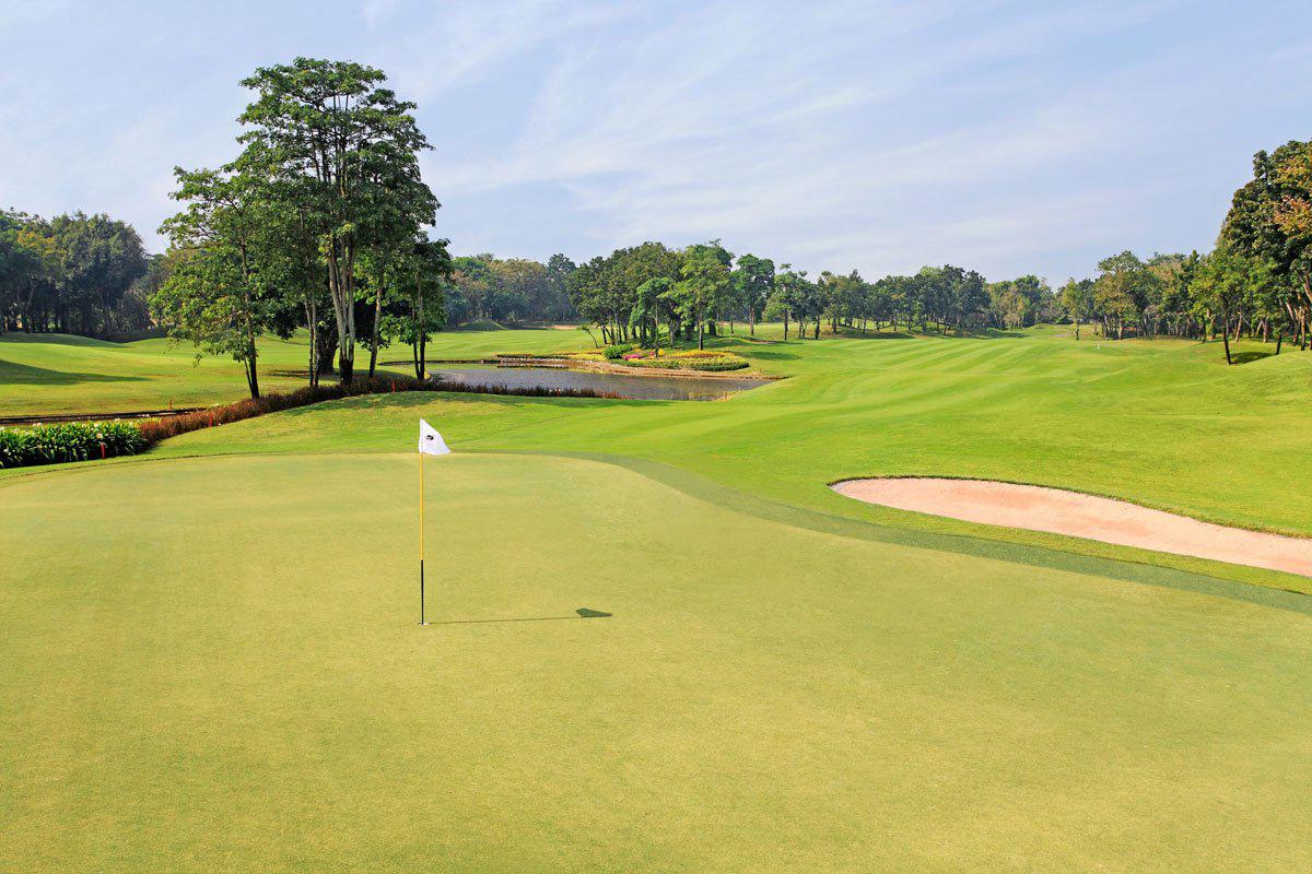 Amazing Bangkok Luxury Golf Package Tour 4 Days