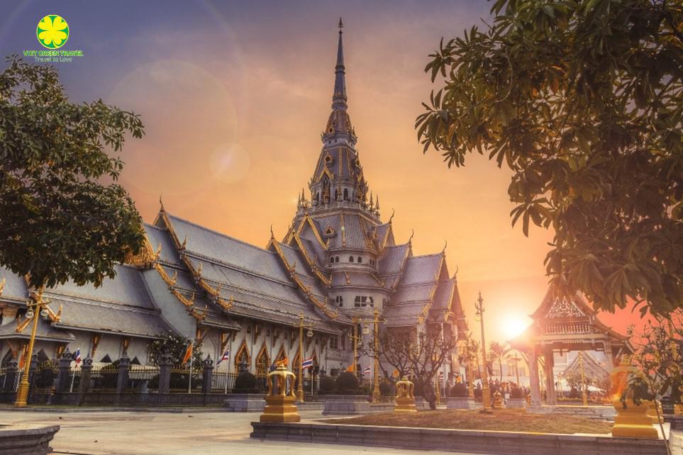 Luang Prabang & Nong Khiaw Experience 8 days
