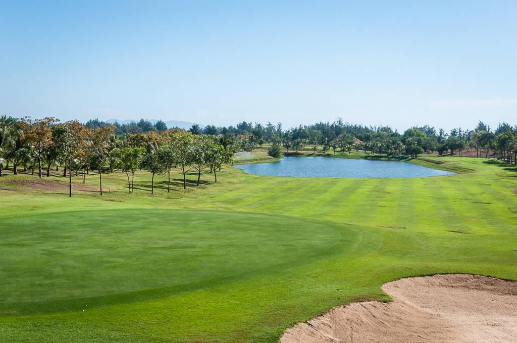 Vung Tau & Ho Chi Minh Golf Tour 2 days 