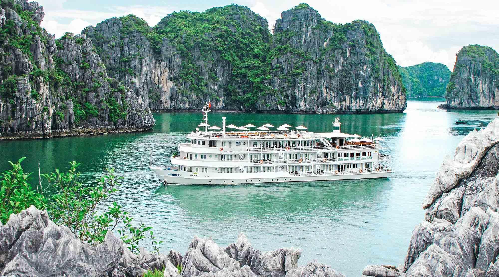 Tour Halong Bay 3 Days 2 Nights on Au Co Cruise