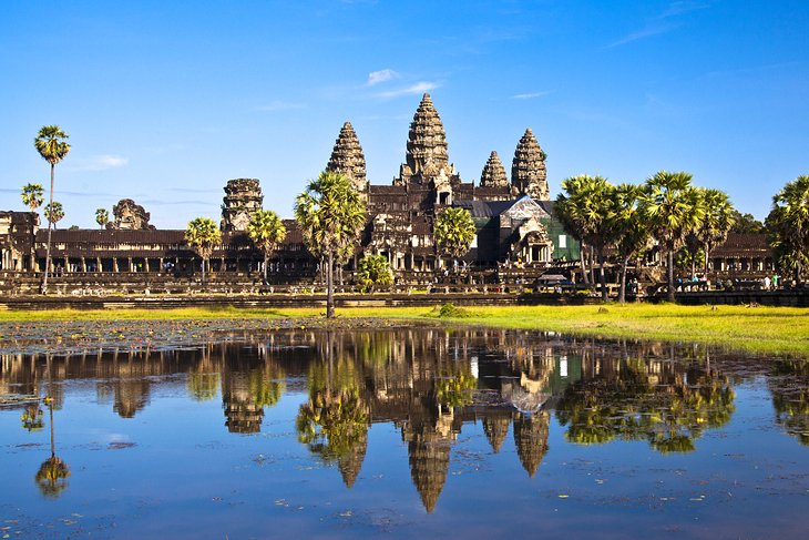 Cambodia Tour, Viet Green Travel, Cambodia Luxury Tours, Cambodia Beach Tour, Cambodia Discovery Tour, Relaxation Tour, Angkor Discovery and Beach Relaxation 7 Days