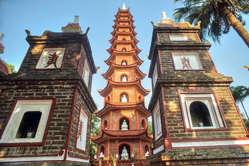 Tran Quoc Pagoda Travel Tips, Vietnam Travel Tips