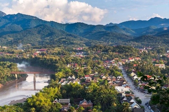 Laos Tour, Viet Green Travel, Laos Luxury Tours, Laos Endless Romance 21 Days