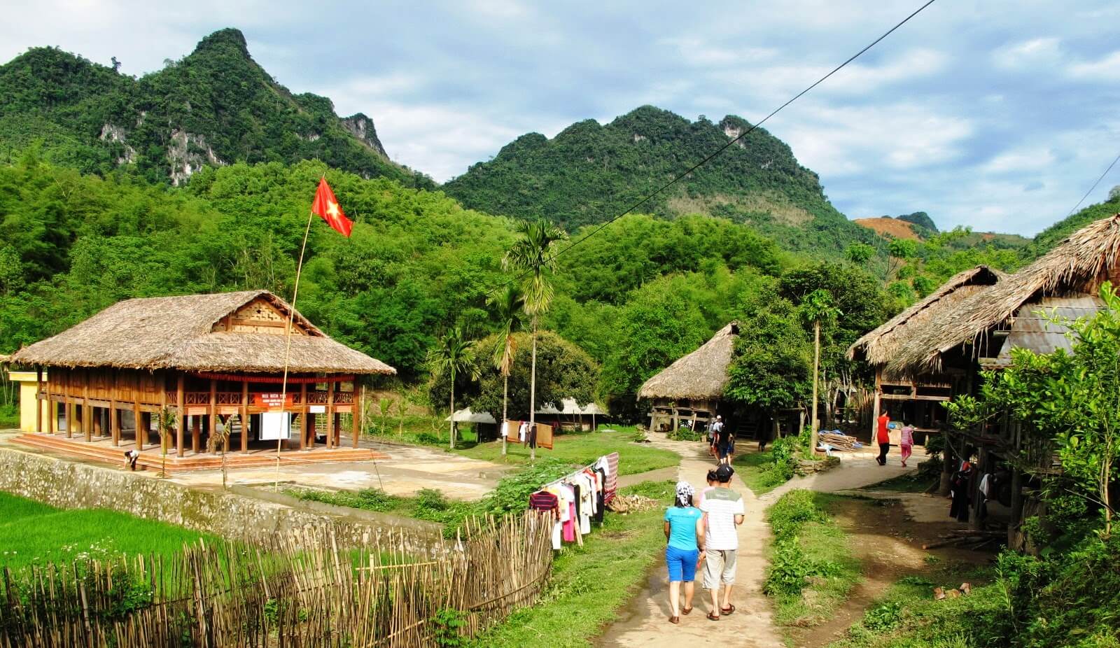 Vietnam Highlight Tours Vietnam Tours Viet Green Travel Mai Chau Halong Bay Mekong Delta