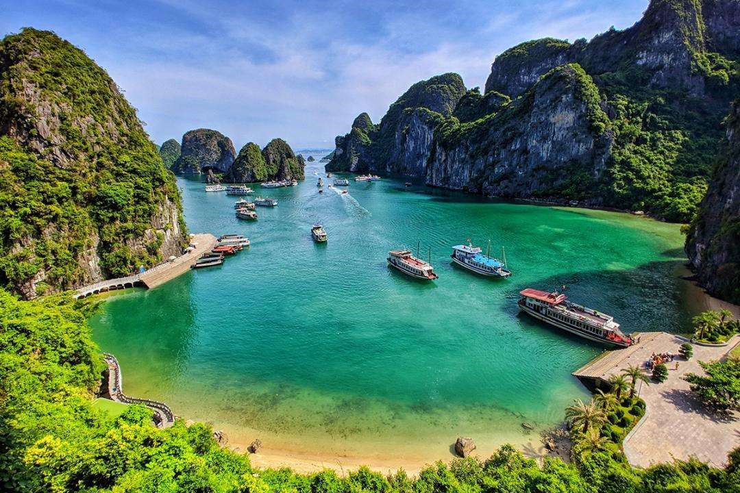 Vietnam Tour, Viet Green Travel, Vietnam Honeymoon Tours, Honeymoon Tours, Vietnam Tours for Couple, Sweet Love in Vietnam for Couple 15 Days