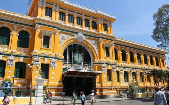 Ho Chi Minh City, Saigon Central Post office, Vietnam Travel Tips 
